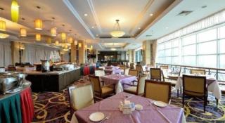 Gladden Hotel Shilong - 6