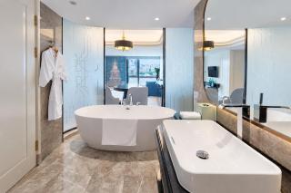 Oriental Riverside Bund View Hotel (Shanghai International Convention Center) - 9