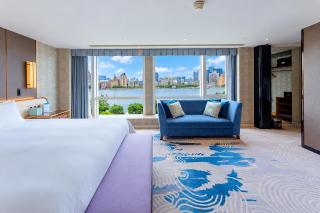 Oriental Riverside Bund View Hotel (Shanghai International Convention Center) - 1