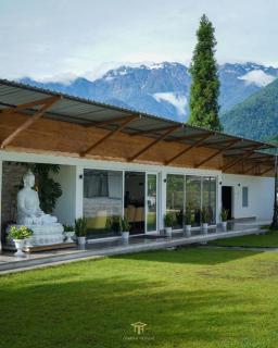 Namdul Retreat - 2