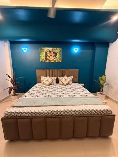 Luxe and Spacious 2BHK Mansarovar Hyatt & Iskcon - 6