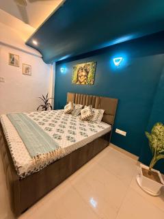 Luxe and Spacious 2BHK Mansarovar Hyatt & Iskcon - 6
