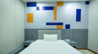 Pai Hotel Guiyang Daximen West Zhongshan Metro Station - 6
