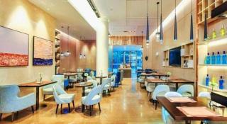 IU Hotel Guiyang Convention and Exhibition Center Financial City - 8