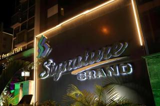 Hotel Signature Grand - 5
