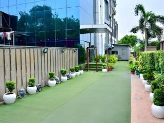Hotel Signature Grand - 4