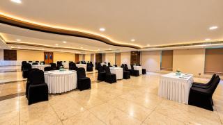 Zip By Spree Hotels Surat - 5