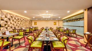 Zip By Spree Hotels Surat - 6