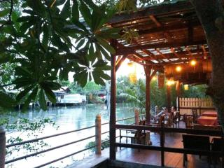 Baan Suan Amphawa - 3