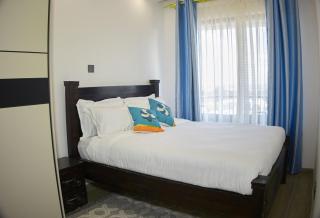 Oak Classic Residency - 2