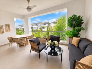 Aqua Esmeralda Beachfront Luxury Penthouse with Jacuzzi - 0