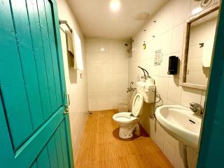 Misfits Hostel & Coworking - 2 Min to Hot Water Spring - 1