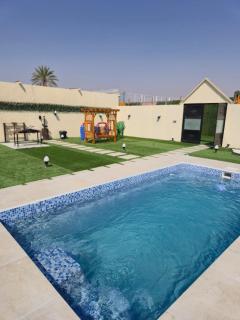 2 bedroom wooden cabin with private pool - 8