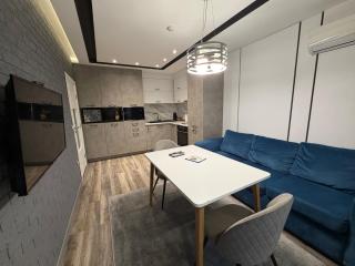 The Cabin Cozy 2BD Home in Central Burgas - Burgas - 9