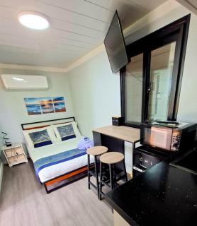 MAGNETIC STAY Studio Cabin on Magnetic Island - 7