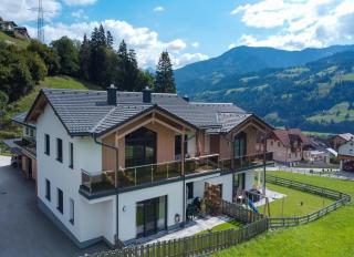 Aich Amade by Alpenidyll Apartments - 9