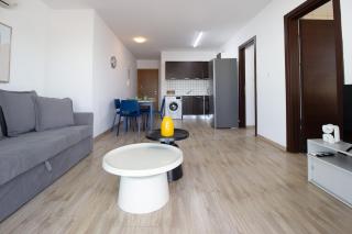 Bright 1BR with Balcony, Lykavitos, Nicosia - 8