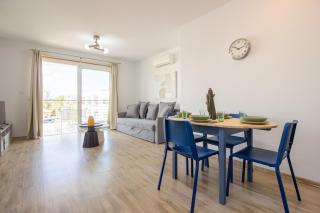 Bright 1BR with Balcony, Lykavitos, Nicosia - 6