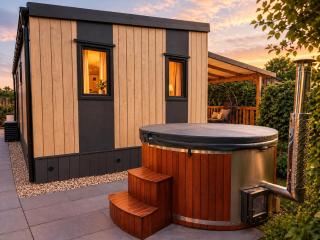 Luxe Wellness Chalet Privé Sauna & Hottub VP007 - 0