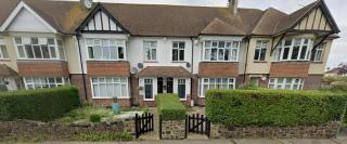 New! 4 Bedroom Home in Gravesend with free parking by Rockman Residences - 4
