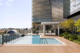 Perth city sanctuary 2BR with Pool, gym, sauna - 9