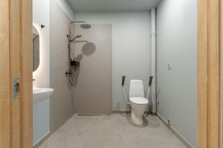 Uniflow Apartments by Rixwell - 7