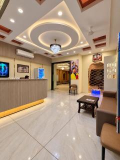 Shri Gopal Durga Dham Hotel And Restaurant - 5