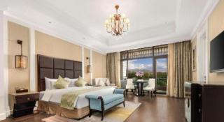 Wuxi Tai Hu Hotel - 1