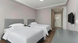 Oak Hotel Chongqing Yicheng International Branch - 1