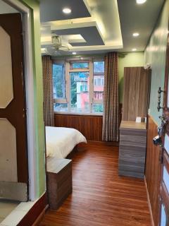Beehive Hostel Kathmandu - 2