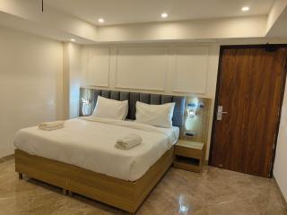 Hotel Aquila Grand Suites Delhi IGI Airport - 8