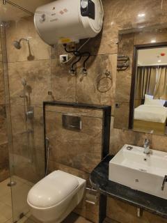 Hotel Aquila Grand Suites Delhi IGI Airport - 5