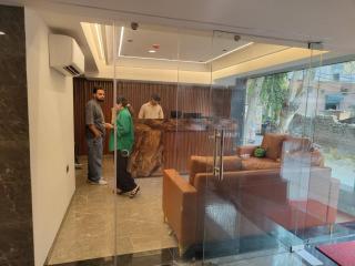 Hotel Aquila Grand Suites Delhi IGI Airport - 2