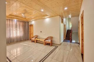 4Everstayz By Suryaa Bliss Most Premium Rooms With Free Parking & Wi-fi !!! Top Rated And Best Selling Hotel In Manali Mall Road - 1