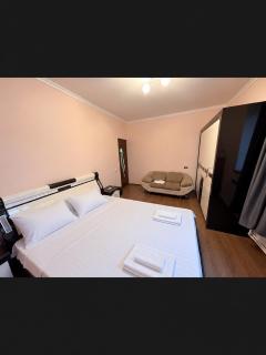 Bari Hostel - 0