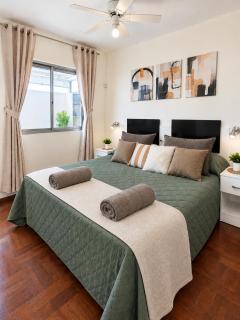 Tu Hogar en el Corazón de Mendoza, Parking Privado Gratis - 0