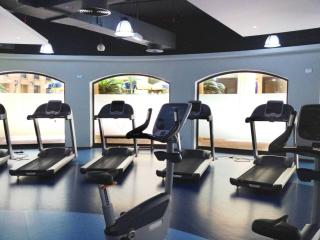 Fully Renovated, Spacious Luxury 5BR + Maid’s Room - 1