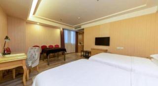 Vienna Hotel Shenzhen East Railway Station Buji Ancient Street - 1