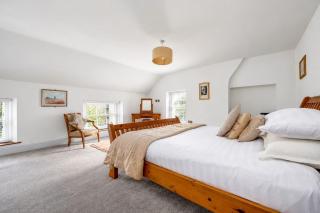 Luxury Mill House | Hot Tub & Gardens | Sleeps 14 - 7