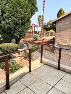 Oyengweni Guest House - 0