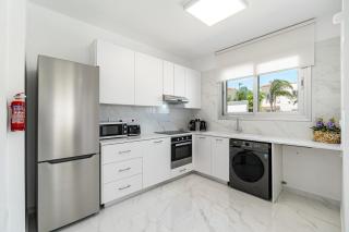 Villa Seabreeze Artemis by Ezoria Villas - 5
