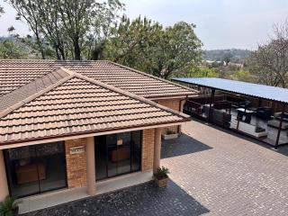 Oyengweni Guest House - 4