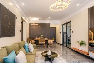 Aurora Lavington -Family Suite - 7