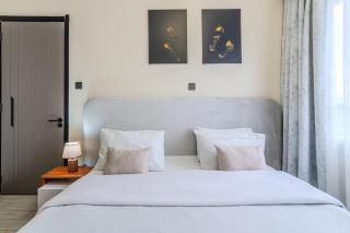 Aurora Lavington -Family Suite - 3