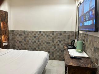 Skyline House by Hotel The Sri Guru - 5
