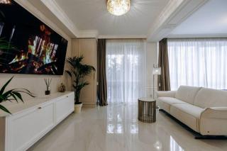 Urban Retreat Studio - 1