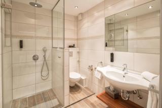 Hotel Isartor - Munich - 8