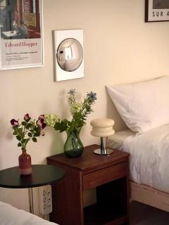 NEW - Private Suite - Best location in Apgujeong, Sinsa, Artistic Premium Accommodation - 4 beds - 1