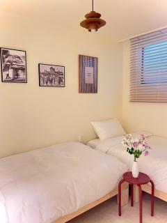 NEW - Private Suite - Best location in Apgujeong, Sinsa, Artistic Premium Accommodation - 4 beds - 9