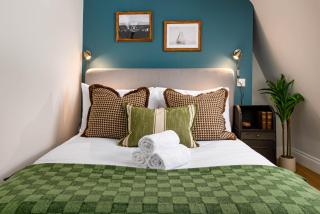 NEW-Stunning 4Bed 3Bath Flat-Harbourside Views-By FabAccommodation - Bristol - 2